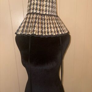 Chic Black and Tan Women's Hat